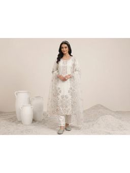 Gahan - Womens Floral Embroidered Work Kurta with Dupatta and Pant- White