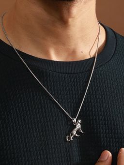 Priyaasi - Bold By Priyaasi Majestic Tiger Silver-Plated Pendant Chain for Men