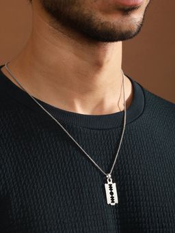 Priyaasi - Bold By Priyaasi Shiny Blade Silver-Plated Pendant Chain for Men