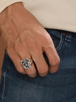 Priyaasi - Bold By Priyaasi Lord Ganesha Silver-Plated Ring for Men