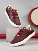 Maroon color option, Currently selected