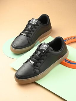 Off Limits - Men Skyline Bandt Sneakers