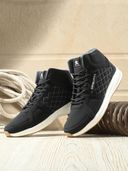 Black color option, Currently selected