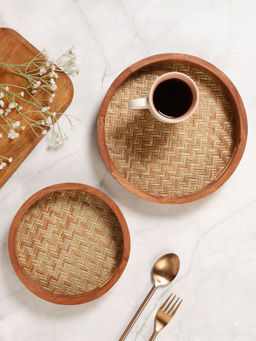 VarEesha - Acacia Wood Round Chatai Trays