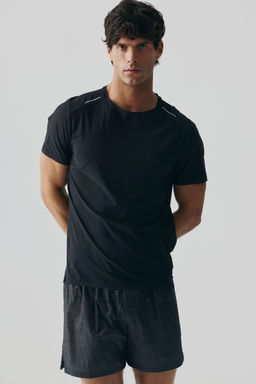 H&M MOVE - Regular Fit Running T-Shirt With Dry move Black