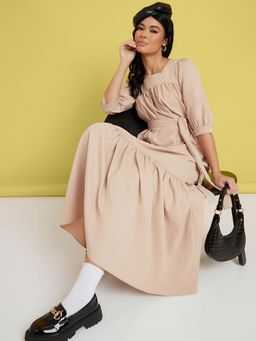 Styli - Beige 3/4 Sleeves Square Neck Tiered Maxi Dress With Tie Belt (Set of 2)