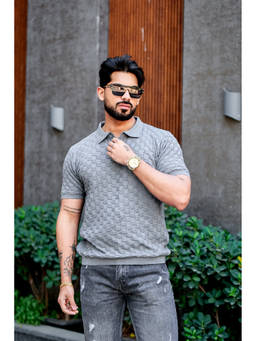 GRITSTONES - Men Grey Self Design Premium Flat Knit Polo T-shirt