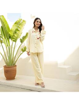 ORDINAREE - Yellow Heartbeat Embroidered Glow Shirt and Pyjama