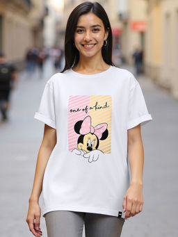 Bewakoof - Official Disney Women's White One Of A Kind Graphic Printed Boyfriend T-shirt