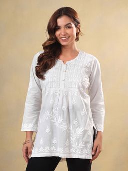 CLUB LOOM - Women White Embroidery Chikankari Tunic