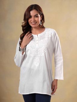 CLUB LOOM - Women White Embroidery Chikankari Tunic