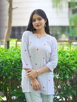 NIKATT - White Stripe Love Heart Print Cotton Tunic for Women