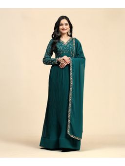 Trendmalls - Green Kurta with Pant and Dupatta