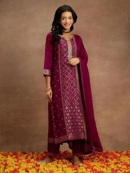 Trendmalls - Purple Kurta with Pant and Dupatta