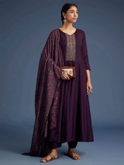 Trendmalls - Purple Embroidered Anarkali Kurta with Pant and Dupatta