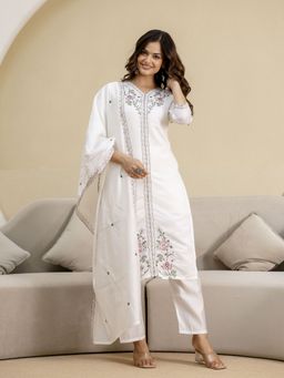 Trendmalls - White Kurta with Pant and Dupatta