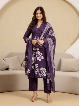 Trendmalls - Purple Embroidered Kurta with Pant and Dupatta