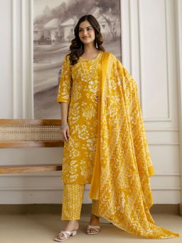 Trendmalls - Yellow Embroidered Kurta with Pant and Dupatta