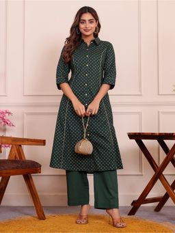 ARAMYA - Green Soft Cotton A-Line Gold Foil Print Kurta with Pant