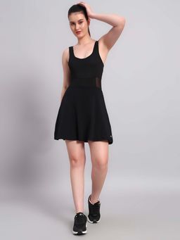 CLOTHWIK - Black Solid Fitted Fit Bodysuit