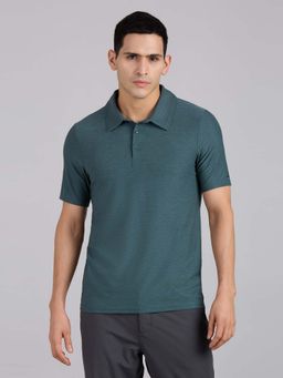SKECHERS - Green Solid Regular Fit Polo T-Shirt