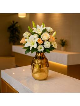 Voncasa - Gold Toned Textured Iron Gourd Shape Glossy Finish Flower Vase