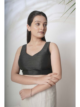 Huts and Looms - Black Silk Sleeveless Stitched Blouse