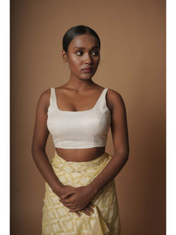 Huts and Looms - White Silk Sleeveless Stitched Blouse