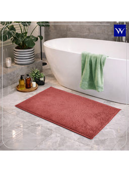 Welspun - Pink Forever Polyester Machine Tufted Plain Anti-Skid Bath Mat (S)