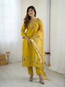 Yellow color option, Sold out, Currently selected