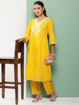BHAMA COUTURE - Yellow Women Ethnic Motifs Embroidered Regular Kurta with Pant