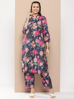 BHAMA COUTURE - Blue Floral Printed Regular Kurta with Pant