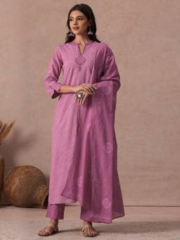 Kami Kubi - Lavender Cotton with Floral Motifs Kurta with Pant and Dupatta