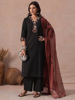 Kami Kubi - Black Cotton with Embroidered Kurta with Pant and Dupatta