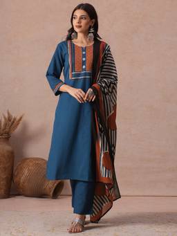 Kami Kubi - Blue Cotton Floral Embroidery Kurta with Pant and Dupatta