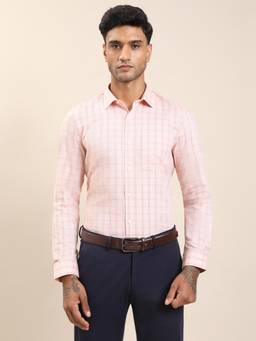 Turtle - Men Pink Checks Formal Shirt