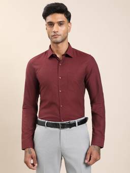 Turtle - Men Maroon Solid Formal Shirt