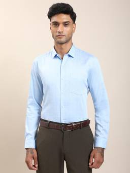 Turtle - Men Blue Checks Formal Shirt