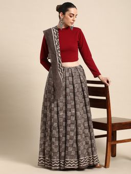 SVARCHI - Brown Pure Cotton Block Print Saree with Unstitched Blouse