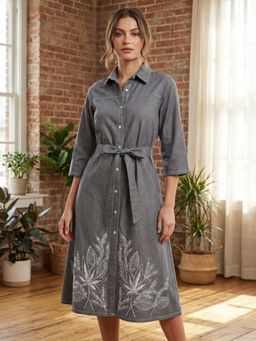 Autumnlane - Prisha Pebble Denim Embroidery Dress With Belt