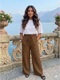 Zuri - Luxe Soft-Touch Gauze Brown Pant