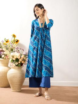 Silver Lime - Blue V-Neck Zari Embroidered Kurta With Pant
