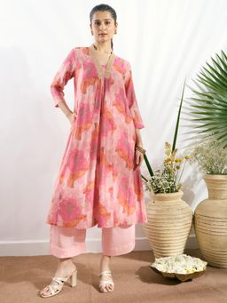 Silver Lime - Pink V-Neck Zari Embroidered Kurta With Pant