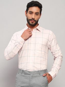 Cantabil - Men Cotton Pink Collar Neck Slim Fit Checks Shirt
