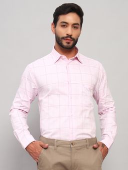 Cantabil - Men Cotton Pink Collar Neck Slim Fit Checks Shirt