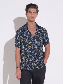 SHOWOFFFF - Floral Printed Black Half Sleeve Shirt