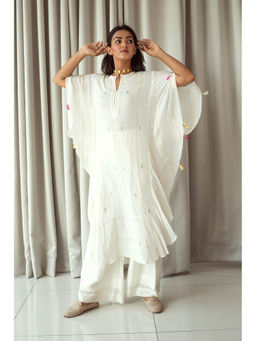 Taro India - White Brave Wings She Flies Kaftan