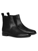 Black color option, Sold out, Currently selected