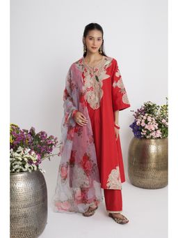 Siyona by Ankurita - Laal Bootedaar Kurta with Pant and Dupatta (Set of 3)