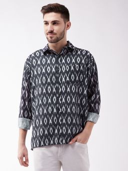 Vastramay - Men Black Cotton Blend Ikat Ethnic Shirt